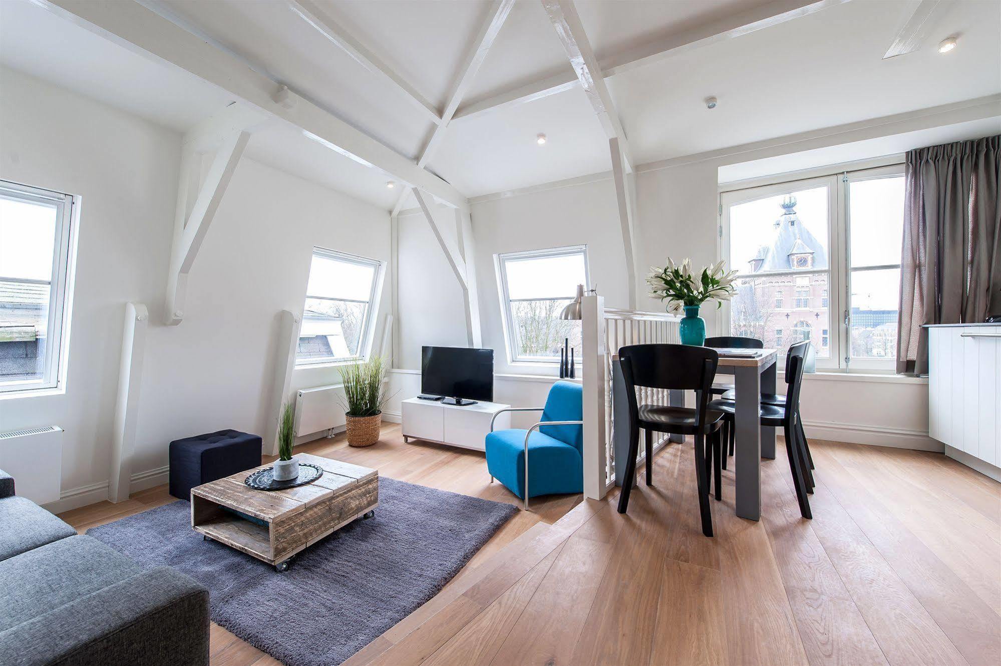 Short Stay Group Tropen Serviced Apartments Ámsterdam Exterior foto